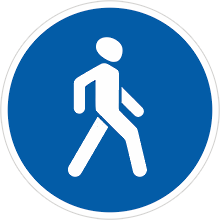 Дорожный знак «Пешеходная дорожка»