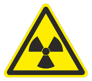 Знак «Опасно. Радиоактивные вещества или ионизирующее излучение»