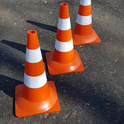 Конусы сигнальные дорожные